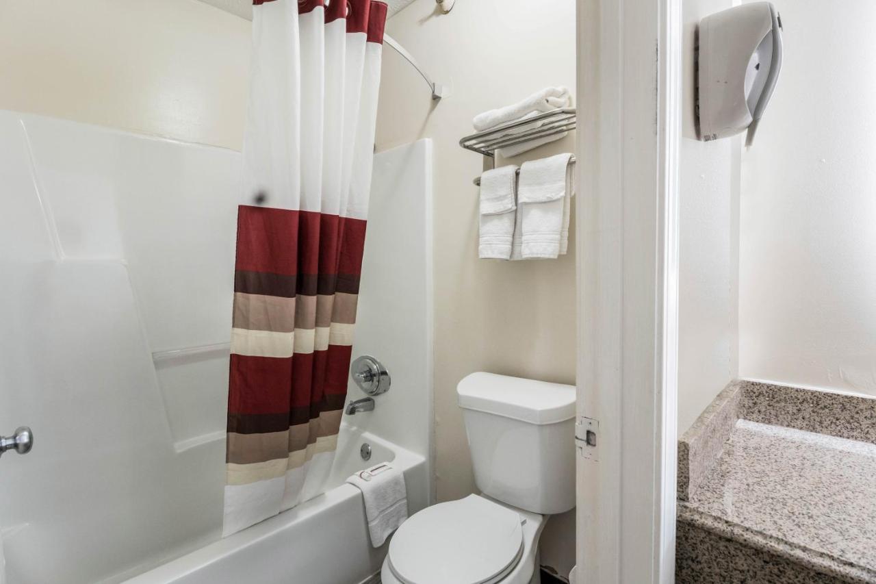 Red Roof Inn Cadiz Zewnętrze zdjęcie