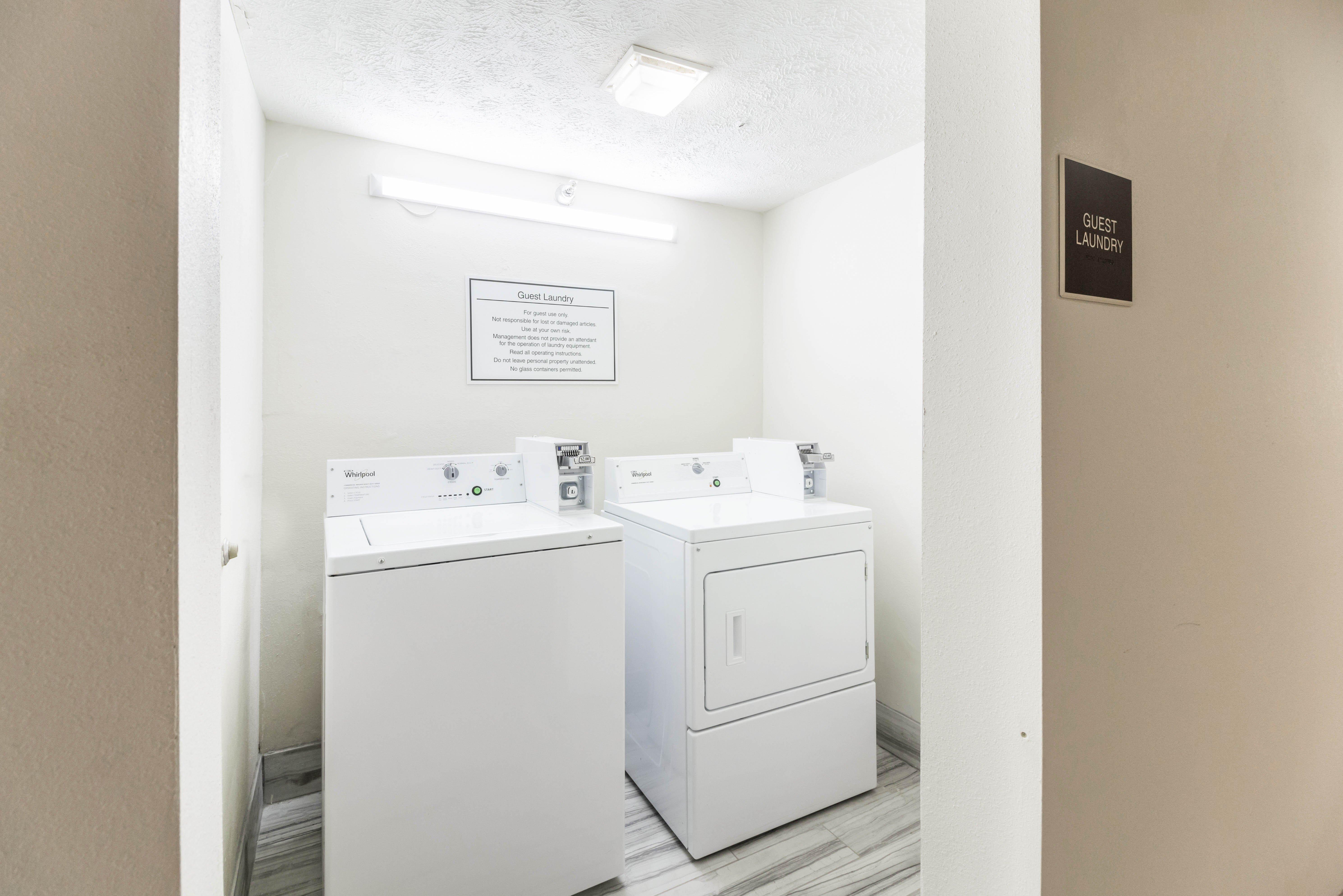 Red Roof Inn Cadiz Zewnętrze zdjęcie