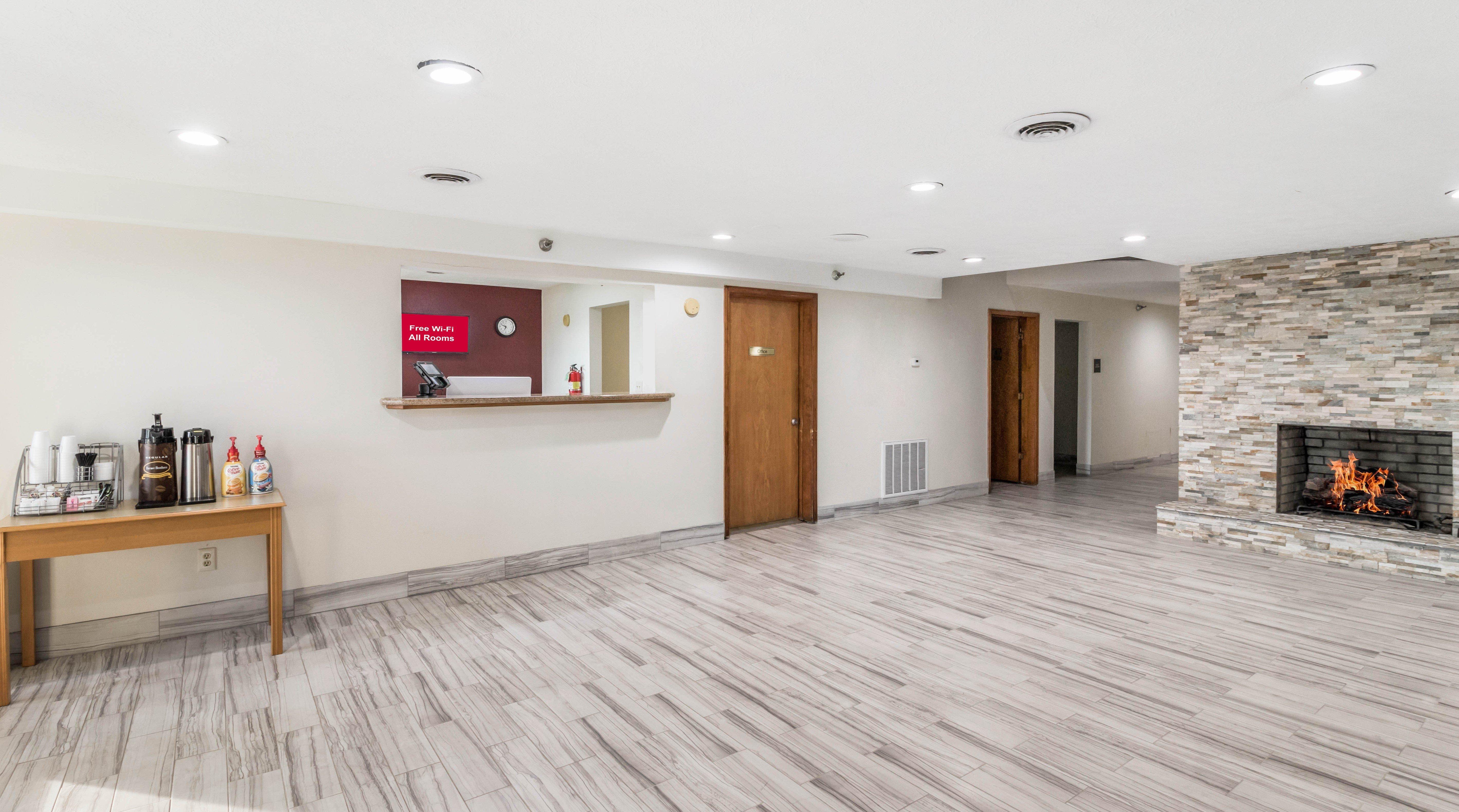 Red Roof Inn Cadiz Zewnętrze zdjęcie